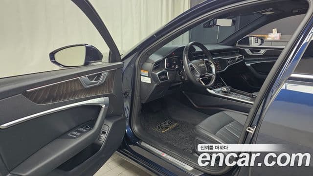 Audi A6 (C8) Premium, 2022 10