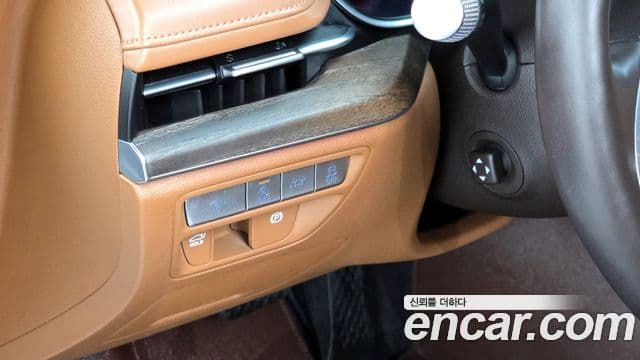 Genesis G80 (RG3) бензин 2.5 турбо 2WD, 2021 14