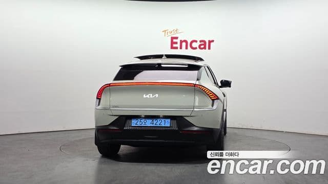 Kia EV6 Air, 2022 4