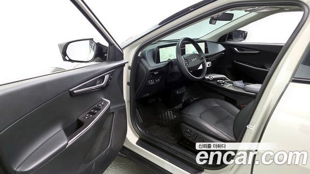 Kia EV6 Air, 2022 10