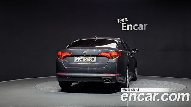 Kia K5 Luxury, 2012 4