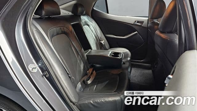 Kia K5 Luxury, 2012 11