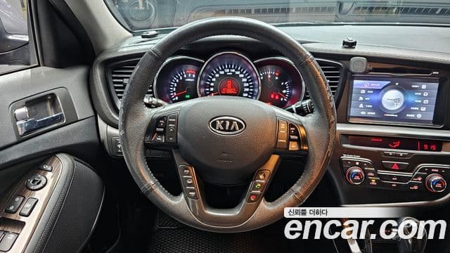 Kia K5 Luxury, 2012 13