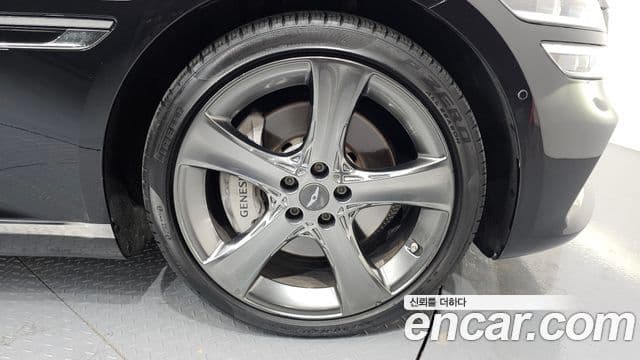 Genesis G80 (RG3) бензин 3.5 турбо AWD, 2023 все фото