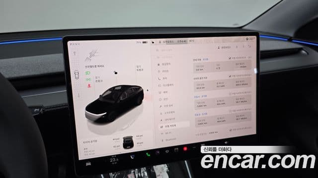 Tesla модель Y, 2025 8