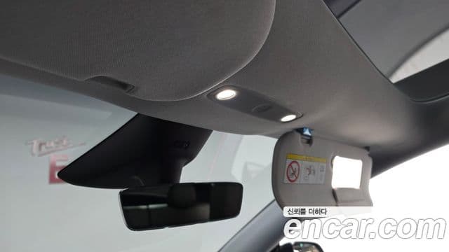 Tesla модель Y, 2025 17