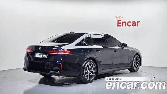 BMW 5시리즈 (G60) 520i M Sport, 2025 2