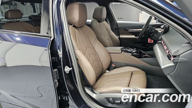 BMW 5시리즈 (G60) 520i M Sport, 2025 12