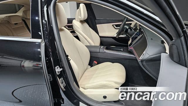 Mercedes-Benz E-класс W214 Avantgarde, 2025 12