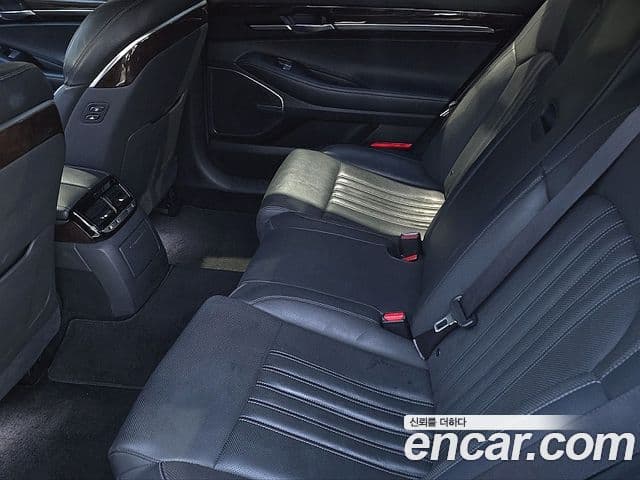 Genesis EQ900 Luxury, 2018 8