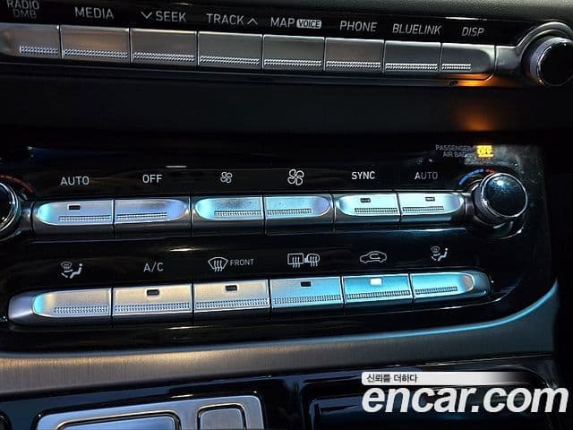 Genesis EQ900 Luxury, 2018 15