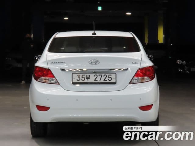 Hyundai Accent(новый кузов / новое поколение) Premium, 2014 3