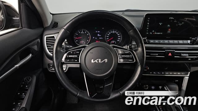 Kia Seltos Trendy, 2023 13