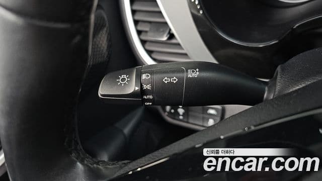 Kia Seltos Trendy, 2023 17