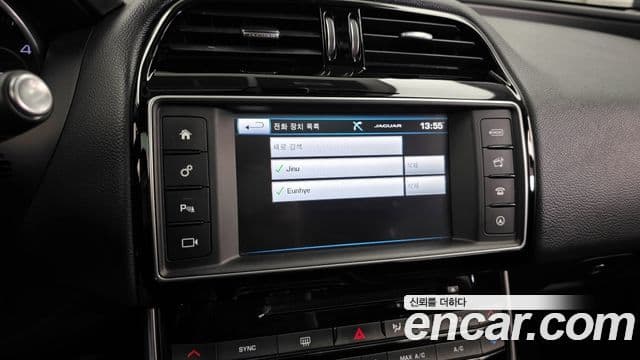 Jaguar XE Prestige, 2016 16