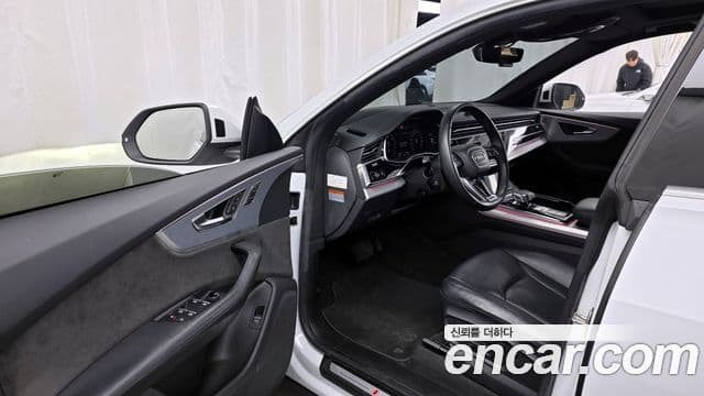 Audi Q8 (4M) Premium, 2020 10