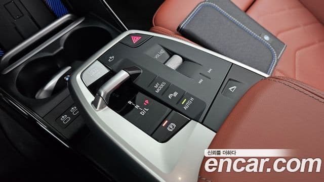 BMW 2시리즈 active 투어러 (U06) 220i M Sport Design, 2026 9