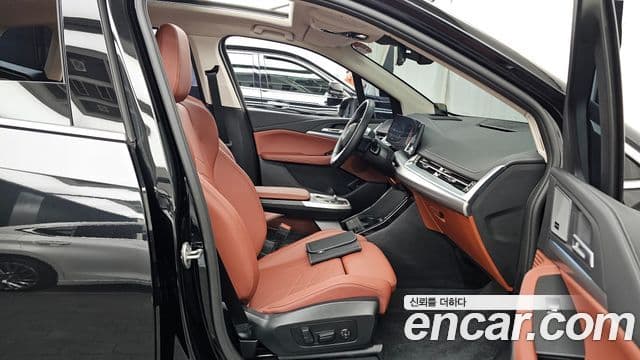 BMW 2시리즈 active 투어러 (U06) 220i M Sport Design, 2026 11