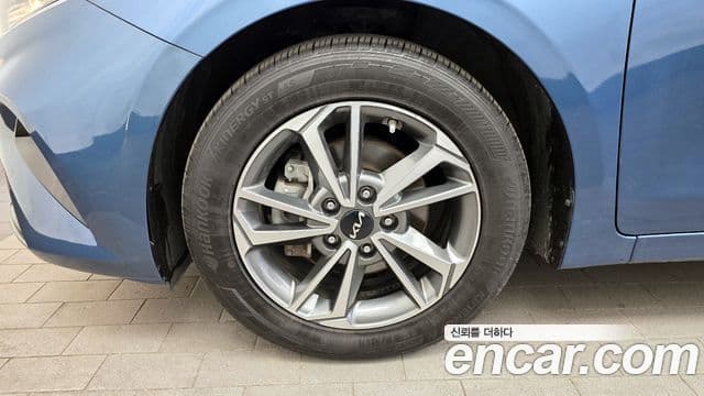 Kia The / новый New K3 2세대 Prestige, 2022 все фото