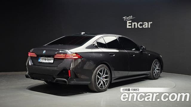 BMW 5시리즈 (G60) 520i M Sport, 2025 2