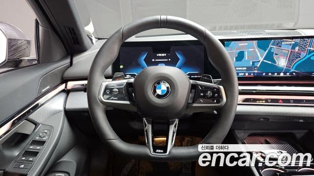 BMW 5시리즈 (G60) 520i M Sport, 2025 13