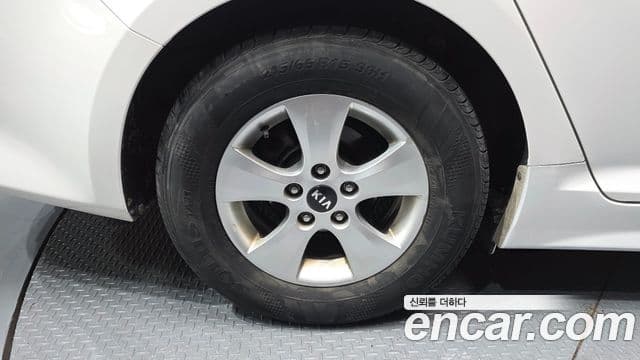 Kia The / новый New K5 LPI Deluxe, 2015 все фото