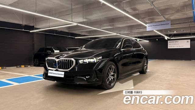 BMW 5시리즈 (G60), 2025 1