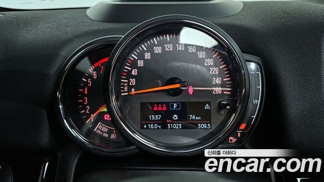 Mini Cooper Countryman 2세대, 2019 8