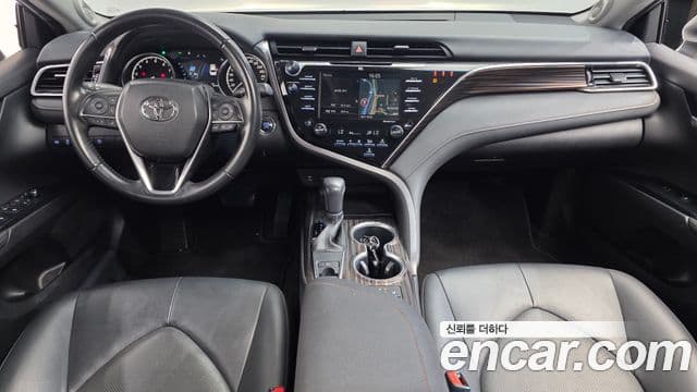 Toyota 캠리 (XV70), 2018 7