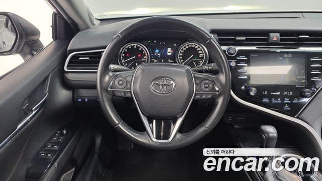 Toyota 캠리 (XV70), 2018 13