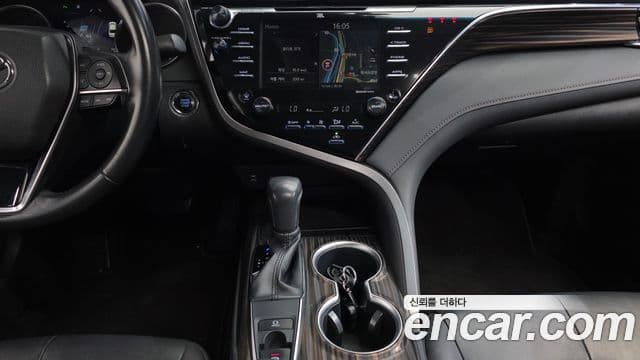 Toyota 캠리 (XV70), 2018 15