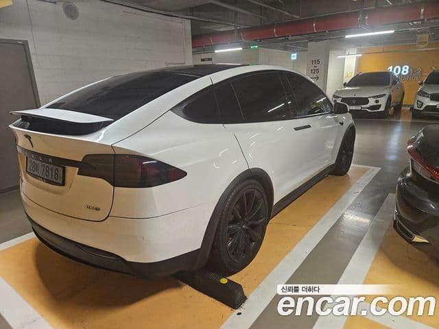 Tesla модель X, 2018 2