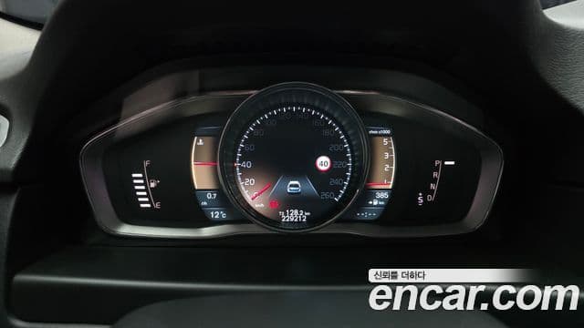 Volvo XC70 3세대, 2014 8