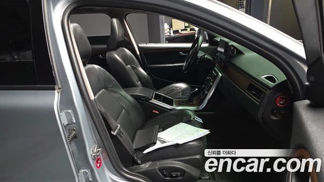 Volvo XC70 3세대, 2014 11