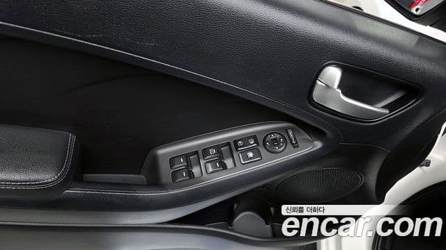 Kia The / новый New K3 Trendy, 2017 18