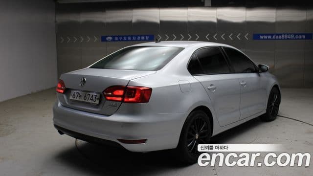 Volkswagen New Jetta 6세대, 2014 2