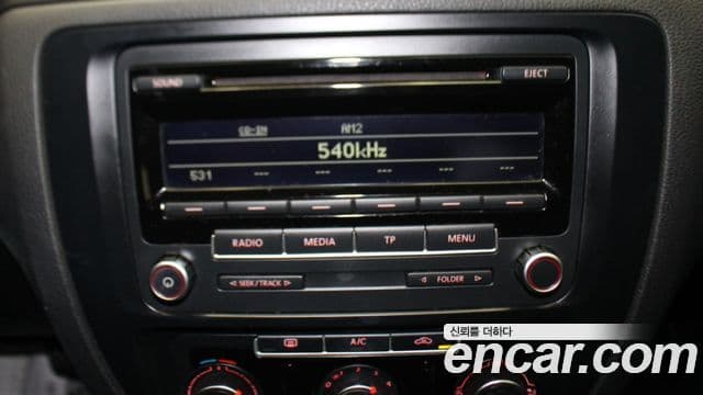 Volkswagen New Jetta 6세대, 2014 14