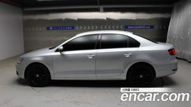 Volkswagen New Jetta 6세대, 2014 18
