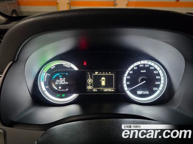 Kia Niro Prestige, 2018 8