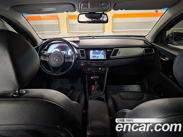 Kia Niro Prestige, 2018 13