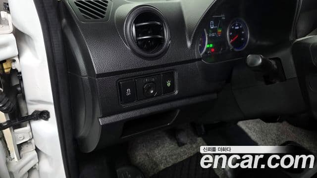 동풍소콘 C35 EV 2-seater, 2022 17