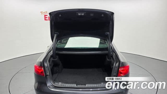 Jaguar XF (X260) 25t Portfolio, 2018 20