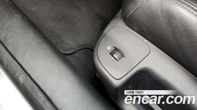 Renault Korea(Samsung) SM7 Nova LPLI 2.0 LPe для людей с инвалидностью, 2018 13