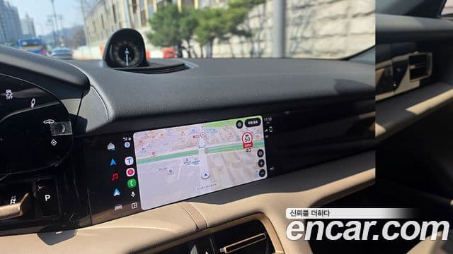 Porsche 타이칸 4S, 2025 13