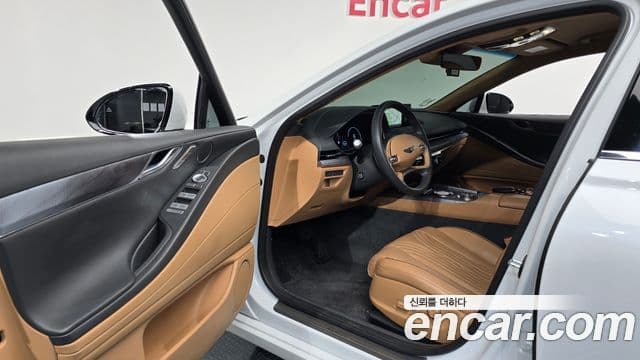 Genesis G80 (RG3) бензин 2.5 турбо 2WD, 2022 10