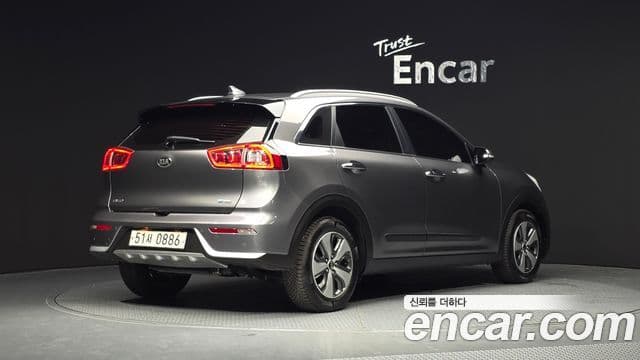 Kia Niro Prestige, 2017 2
