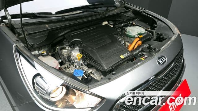 Kia Niro Prestige, 2017 6