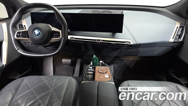 BMW iX xDrive50 Sport Plus, 2022 7