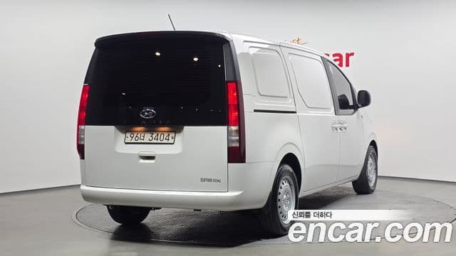 Hyundai Staria Smart, 2022 2