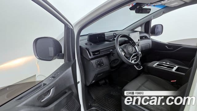 Hyundai Staria Smart, 2022 10